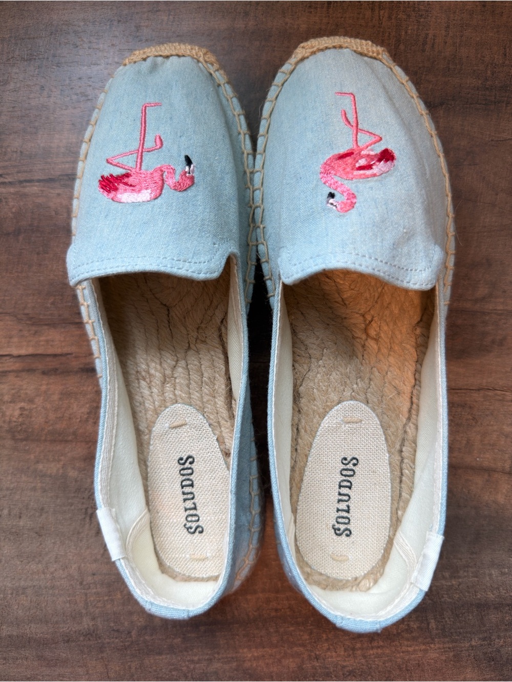 NWOB Soludos Light Blue Espadrille Slip-Ons with Pink Flamingo Embroidery 7.5